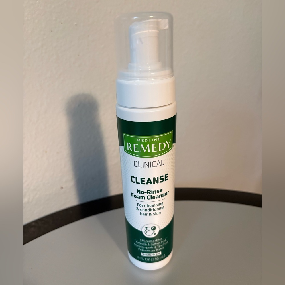 Remedy Essentials No-Rinse Foam Cleanser Vanilla Scent 8 Oz New